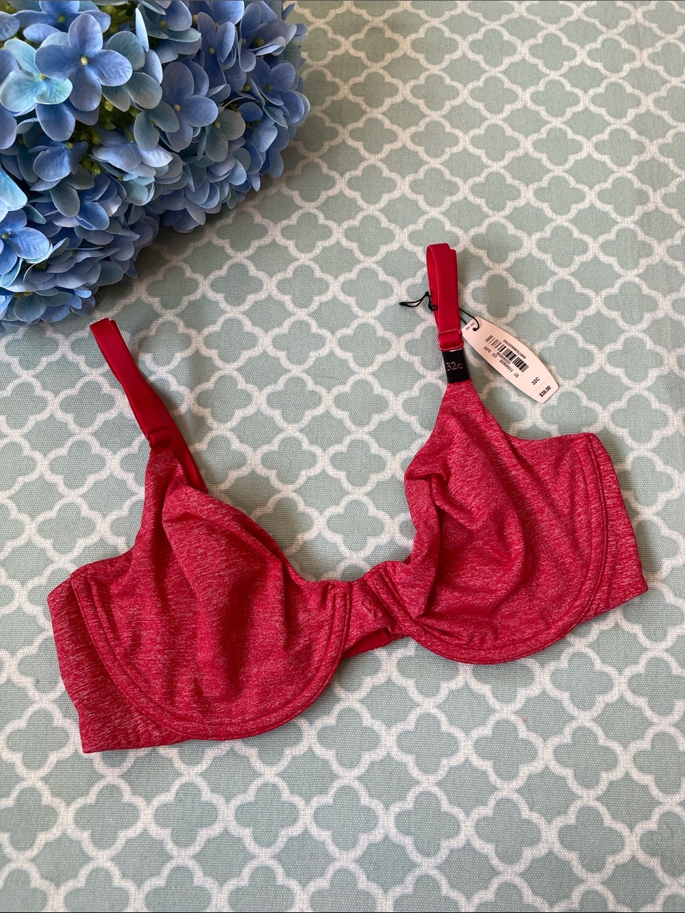 Victoria’s Secret Unlined Semi Demi Red 32C NWT